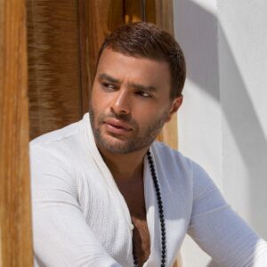 ” وننسى اللي كان”.. رامي صبري يلغي متابعة ياسمين عبدالعزيز