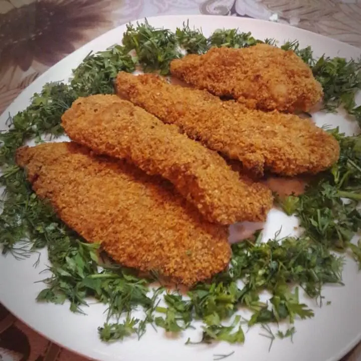 استعدادا لشهر رمضان المبارك..تتبيلة دجاج بانيه بطريقة سهلة