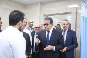 الصحة:الوزير يفتتح وحدة السكتة الدماغية الشاملة بمستشفى العاصمة الجديدة