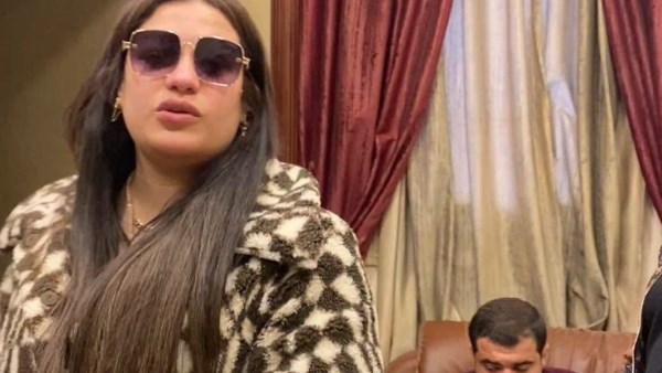 نقابة الموسيقيين تغرم دينا الألفي 50 ألف جنيه وتوقفها عن العمل