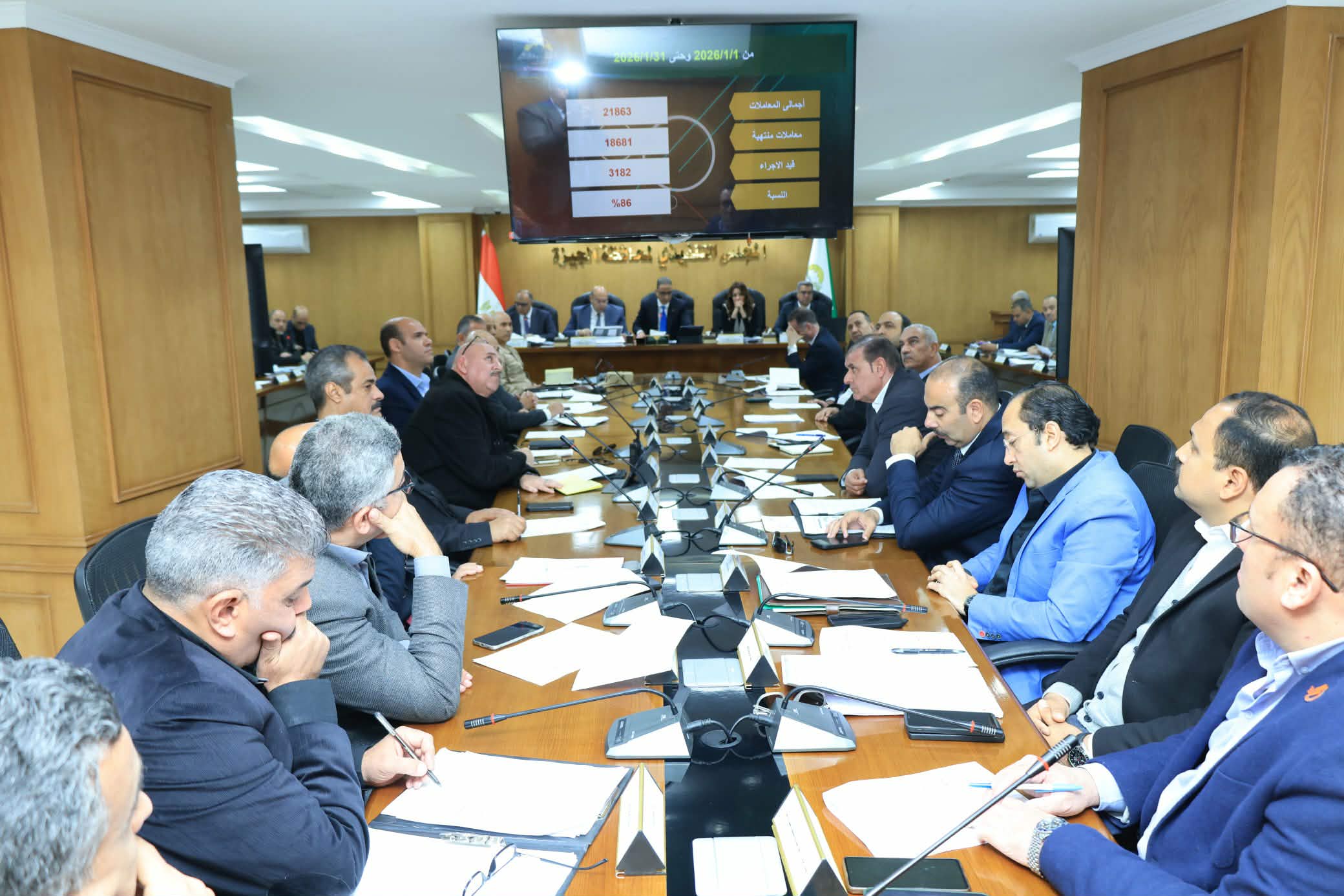 محافظ الجيزة يوجه بالتعامل الحازم مع المتغيرات المكانية بـ 3 مناطق