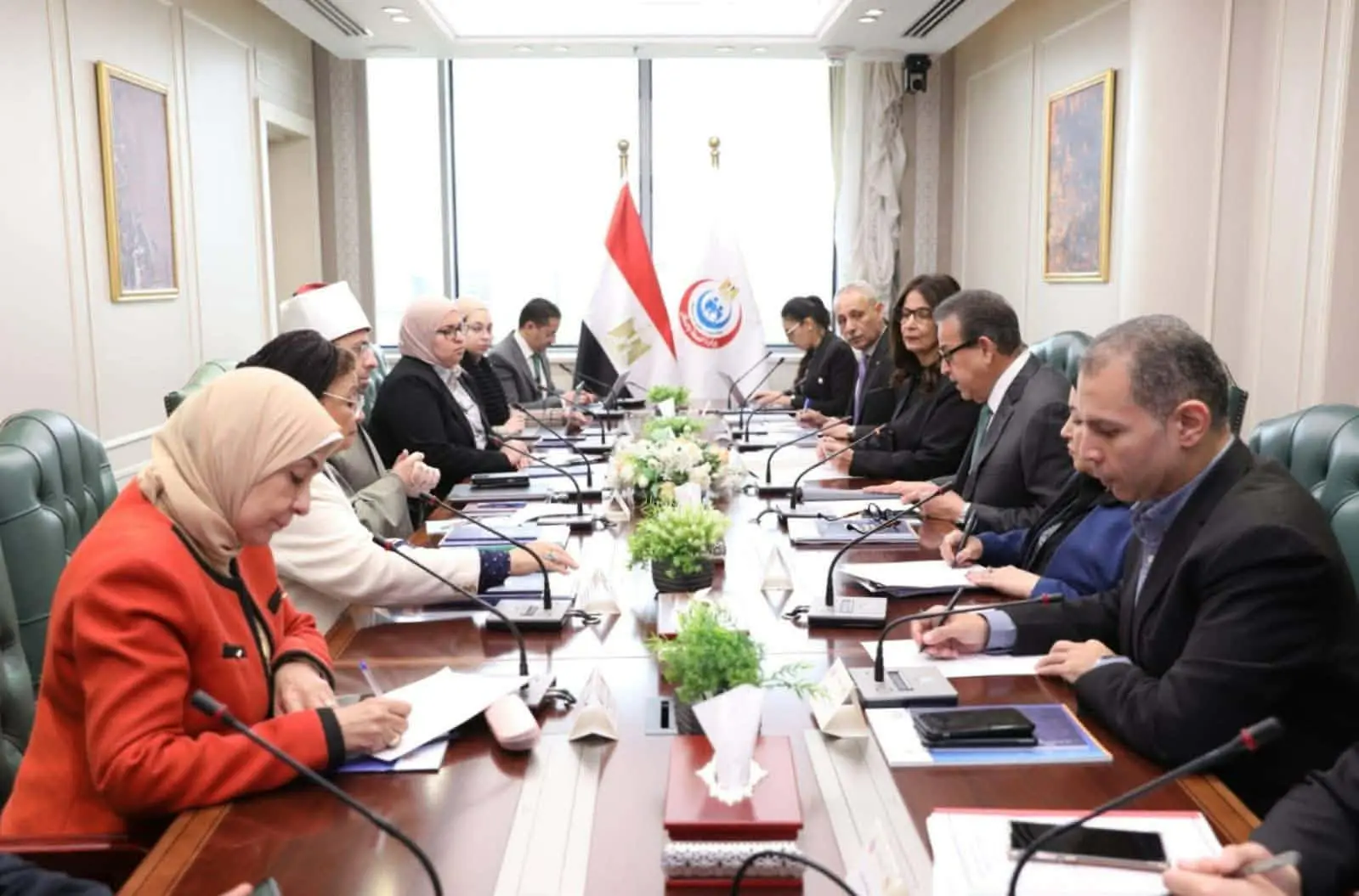 وزير الصحة يبحث مع الأوقاف والثقافة توحيد الخطاب التوعوي