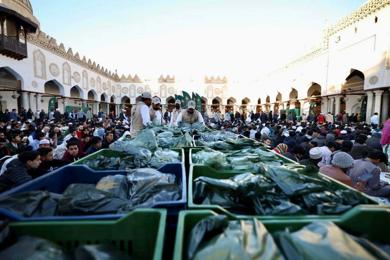 «بيت الزكاة والصدقات» يوزّع 70 ألف وجبة في الأسبوع الأول من رمضان