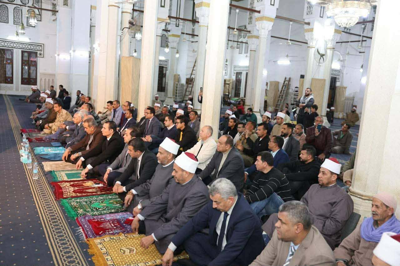 محافظ المنيا ورئيس الجامعة يشهدان الاحتفال بذكرى ليلة النصف من شعبان