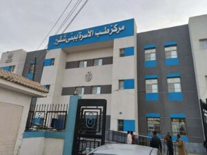 وزير الصحة يتلقى تقريرًا بنشاط فريق متابعة المشروعات 