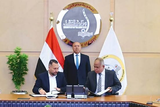 تنسيق حكومي لتعزيز جاهزية العمالة في مشروعات قناة السويس