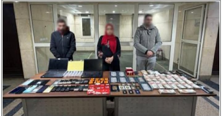 ضبط تشكيل عصابي متورط في الاحتيال الإلكتروني عبر تطبيق “إنستاباي”