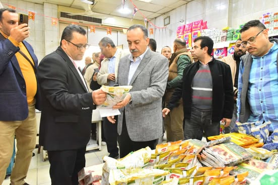 بتخفيضات تصل إلى 30% ..إطلاق معارض “أهلاً رمضان” بشرق وغرب أسيوط