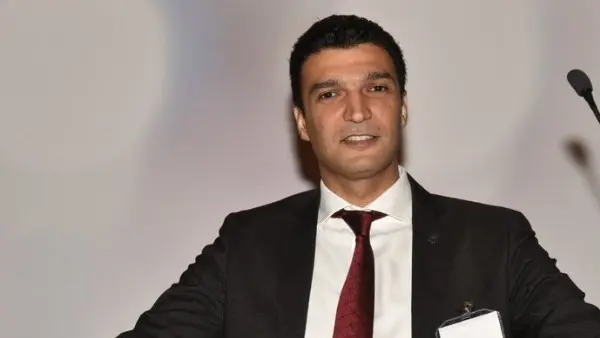 خالد هاشم… خبرة عالمية تقود ملف الصناعة نحو التصنيع المتقدم والتصدير