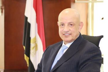 رئيس المصرية للمطارات يثمّن جهود العاملين: ركيزة النجاح المستدام