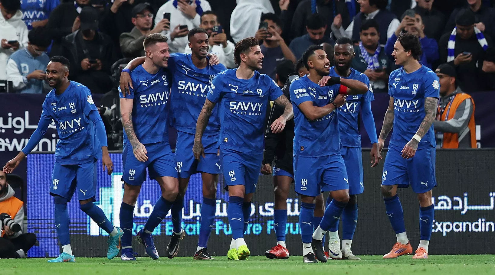 الهلال السعودي في مهمة الحفاظ على الصدارة الآسيوية أمام شباب الأهلي