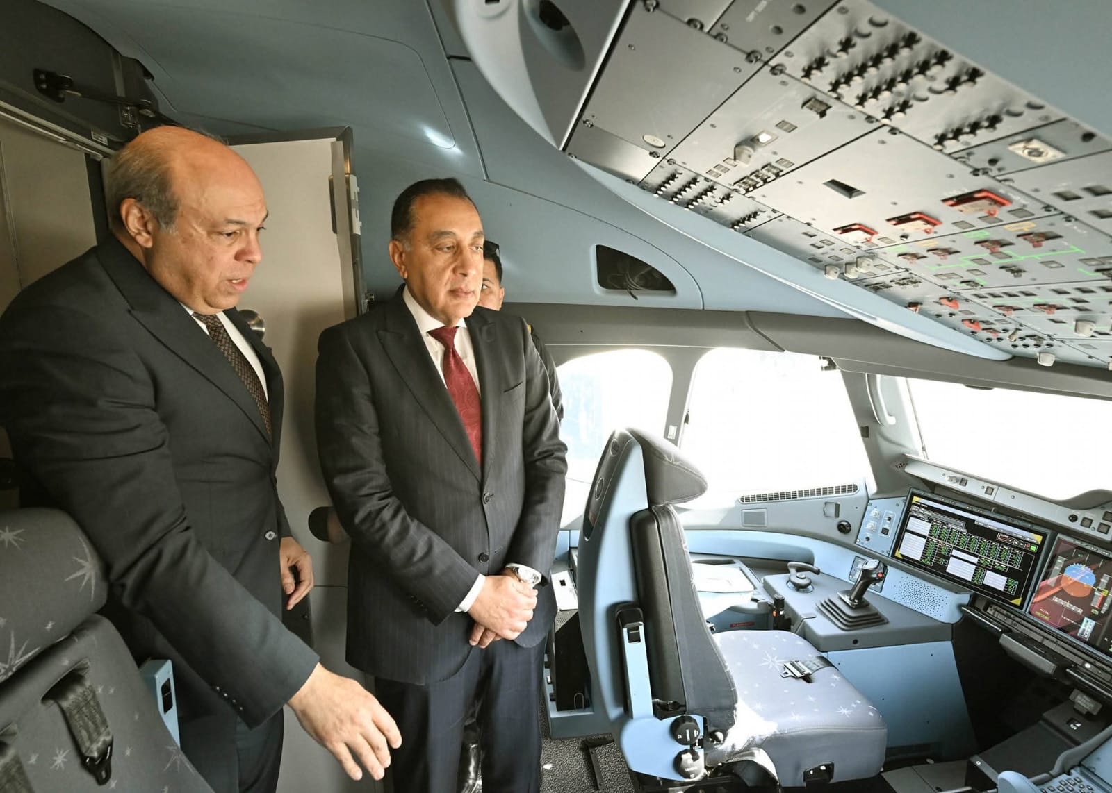 خلال الاحتفال بانضمام أول طائرة من Airbus A350-900.. الحفنى: “مصر للطيران” أول شركة في شمال أفريقيا تشغل هذا الطراز