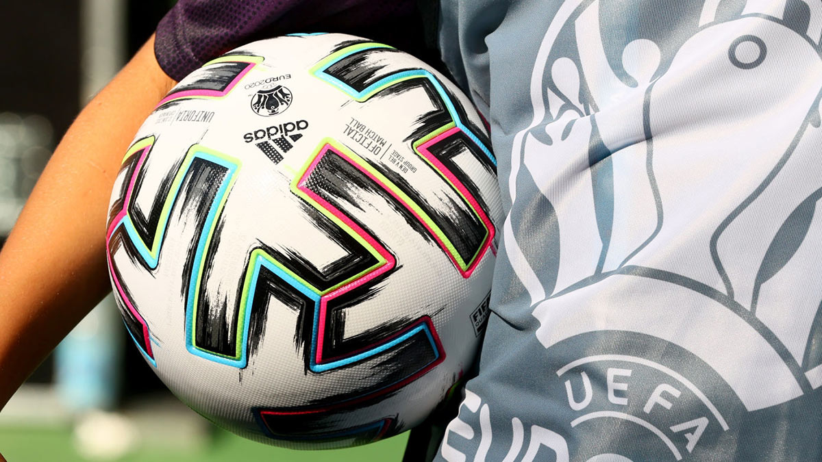 مواعيد مباريات اليوم السبت.. الأهلي في مواجهة شبيبة القبائل وقمة إنجليزية مرتقبة