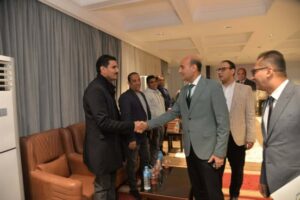 بحضور “البورصجية”.. محافظ أسيوط يعقد أول لقاءا تعريفيا مع الصحفيين والاعلاميين بالمحافظة