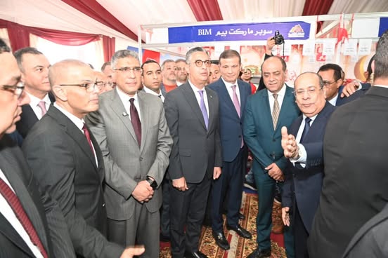 الجيزة: وزيرا التموين والزراعة والمحافظ يفتتحون ٢٥ معرض وشادر “أهلا رمضان”