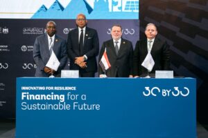 بنك مصر يوقع تمويلًا بقيمة 150 مليون دولار مع مؤسسة التمويل الدولية لتعزيز المحفظة الخضراء ودعم مشروعات المناخ وتمكين المرأة