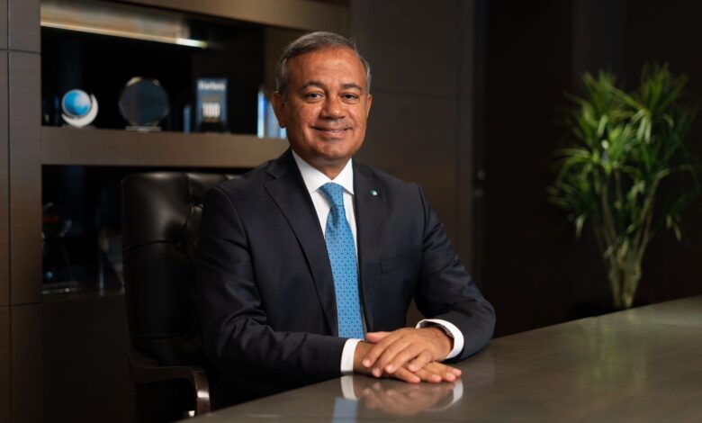 رئيس مصرف أبوظبي الإسلامي مصر: نخطط إطلاق الموبايل بنكنج بتكلفة مليار جنيه