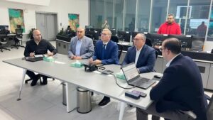 وزير البترول يتفقد مركز التحكم بالشبكة القومية للغاز الطبيعي