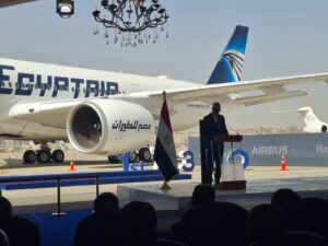 مدبولي يشهد احتفالية انضمام أولى طائرات إيرباص A350-900 إلى أسطول مصر للطيران