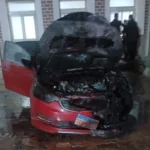 السيارة التي نشب بها الحريق