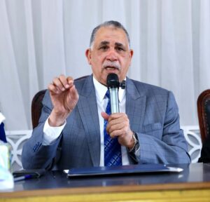 اجتماع لنقيب المحامين بسوهاج لبحث تطوير الخدمات