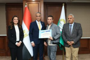 محافظ الجيزة يكرّم «فرسان الإرادة» بأوسيم بعد سوبر “السباعية”