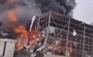 موجة صواريخ إيرانية تستهدف جنوب ووسط إسرائيل ومصنع كيماويات في بئر السبع