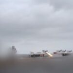 مسيرات إيران تضرب إسرائيل وتل أبيب توسّع هجماتها على البنى التحتية