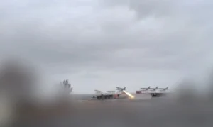 مسيرات إيران تضرب إسرائيل وتل أبيب توسّع هجماتها على البنى التحتية