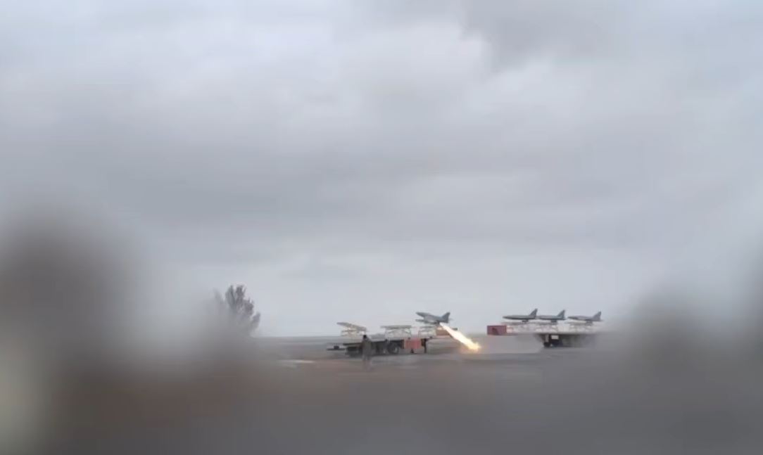 مسيرات إيران تضرب إسرائيل وتل أبيب توسّع هجماتها على البنى التحتية