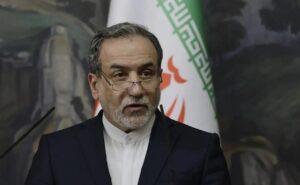 عراقجي: القواعد الأميركية أهداف مشروعة لطهران حتى دون استخدامها