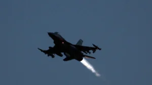 الحرس الثوري: الدفاعات الجوية الإيرانية تدمر مقاتلة «إف-16» معادية