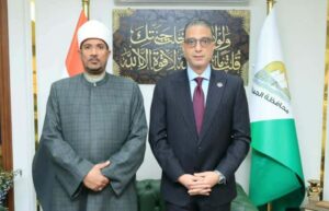 محافظ الجيزة يستقبل رئيس المنطقة الأزهرية بالجيزة الجديد