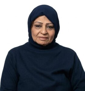 محافظ المنيا يهنئ الأم المثالية عن المحافظة ويشيد بكفاحها