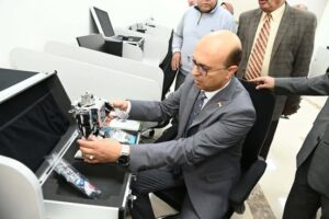 بتكلفة 165 مليون جنيه.. افتتاح المرحلة الثانية من تجهيز المعامل العلمية بجامعة أسيوط الأهلية