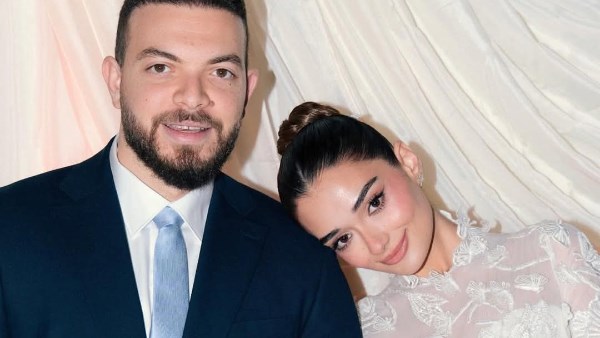 خطوبة ملك أحمد زاهر وشريف الليثي.. لحظة رومانسية تضيء الوسط الفني