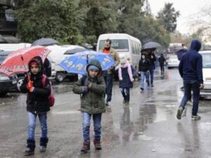 هل تمتد الأمطار للغد وتستمر إجازة المدارس؟.. الأرصاد تحسم الجدل وتكشف موعد عودة التقلبات