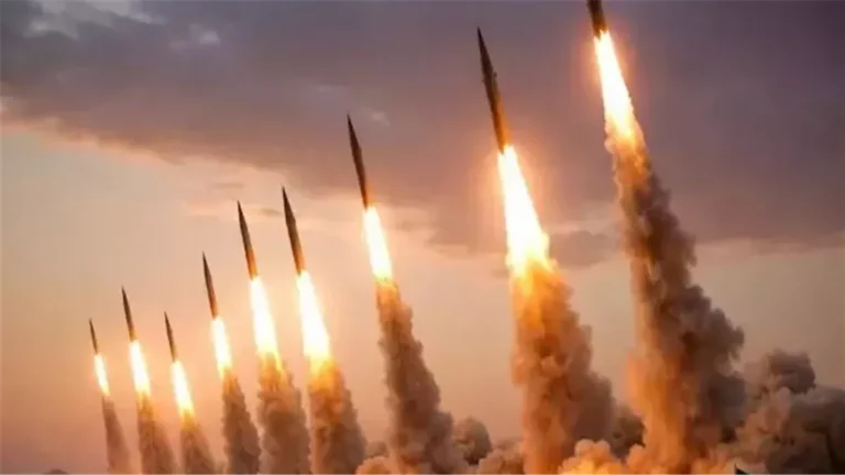 الحرس الثوري الإيراني وحزب الله يضربان أهداف أمريكية وإسرائيلية