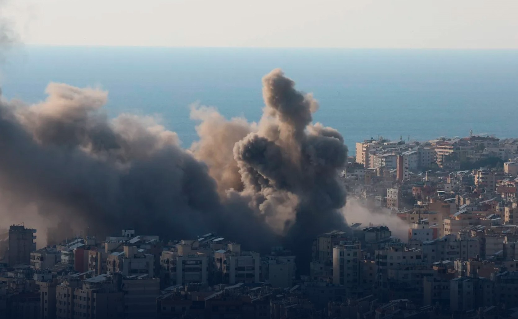 5 غارات إسرائيلية تضرب الضاحية الجنوبية في لبنان الآن