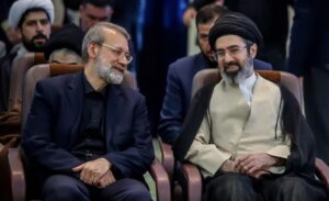 مجتبى خامنئي: لكل دم ثمن و«قتلة لاريجاني» سيدفعونه قريباً