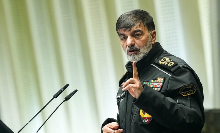 قائد الشرطة الإيرانية: ترامب فاقد للوعي السياسي والتقدير الواقعي