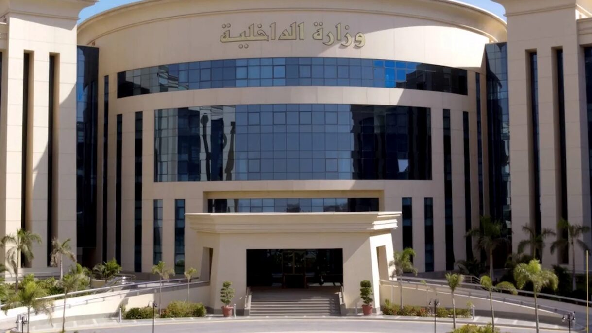 “الداخلية” تُحبط ترويج مخدرات بـ 81 مليون جنيه وتضبط 104 قطع سلاح ناري