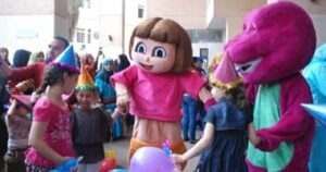 خبيرة تربوية للبورصجية.. يوم اليتيم فرصة لتعزيز التكافل الاجتماعي لدى الأبناء