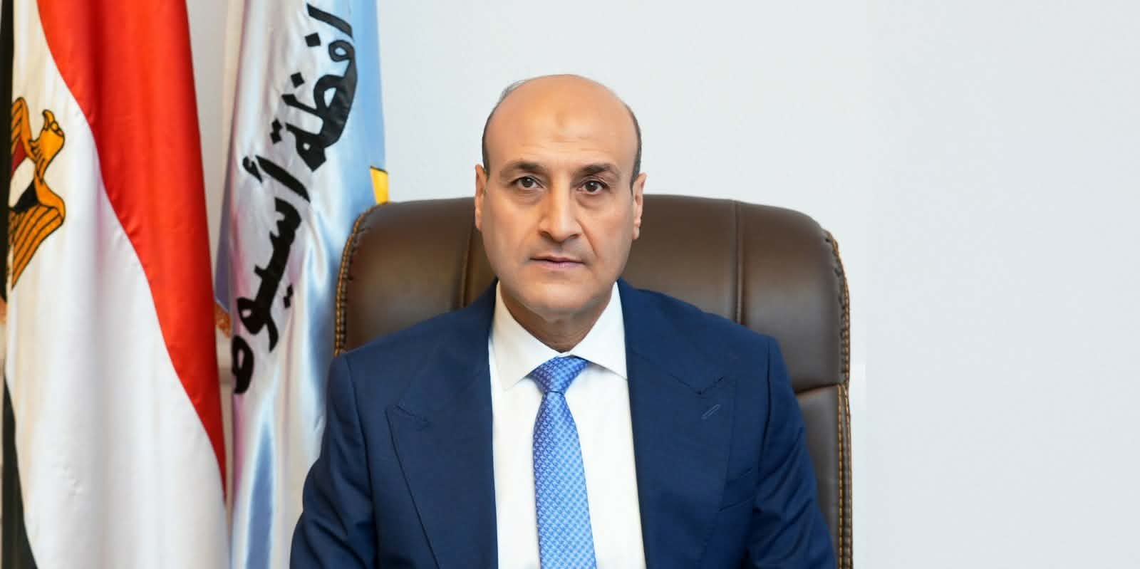 غدًا.. محافظ أسيوط يؤدي صلاة عيد الفطر بساحة أرض الملاعب بشارع الثورة 