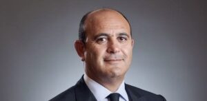 بنك مصر يعلن تعيين عمرو النقلي نائبًا للرئيس التنفيذي لقطاعات الأعمال