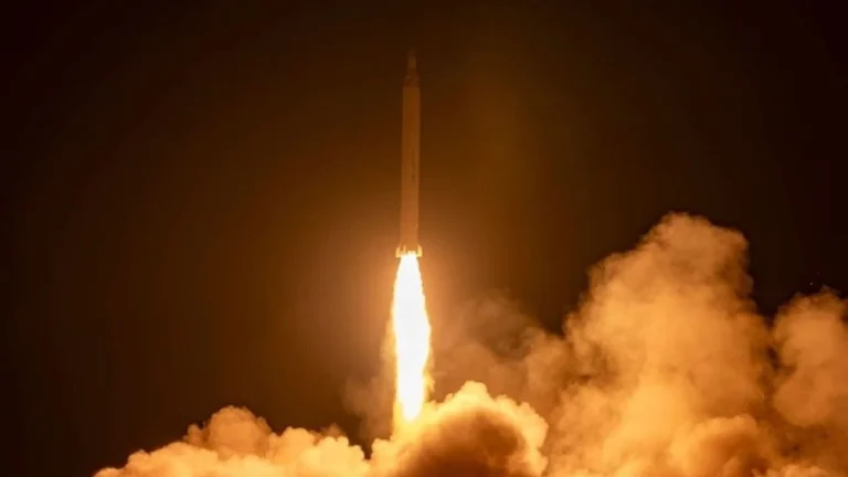 الحرس الثوري الإيراني: بدء الموجة 16 من عملية «الوعد صادق 4»، على إسرائيل