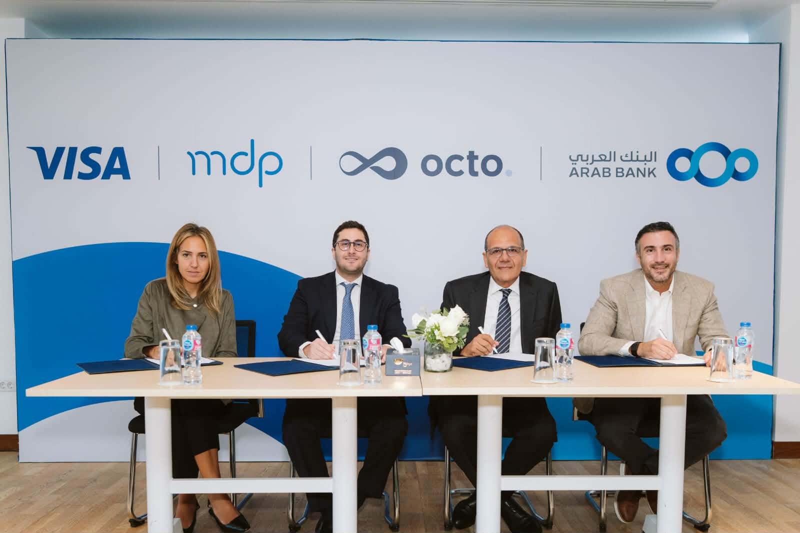 أوكتو تتعاون مع البنك العربي لإطلاق بطاقات فيزا مسبقة الدفع في مصر