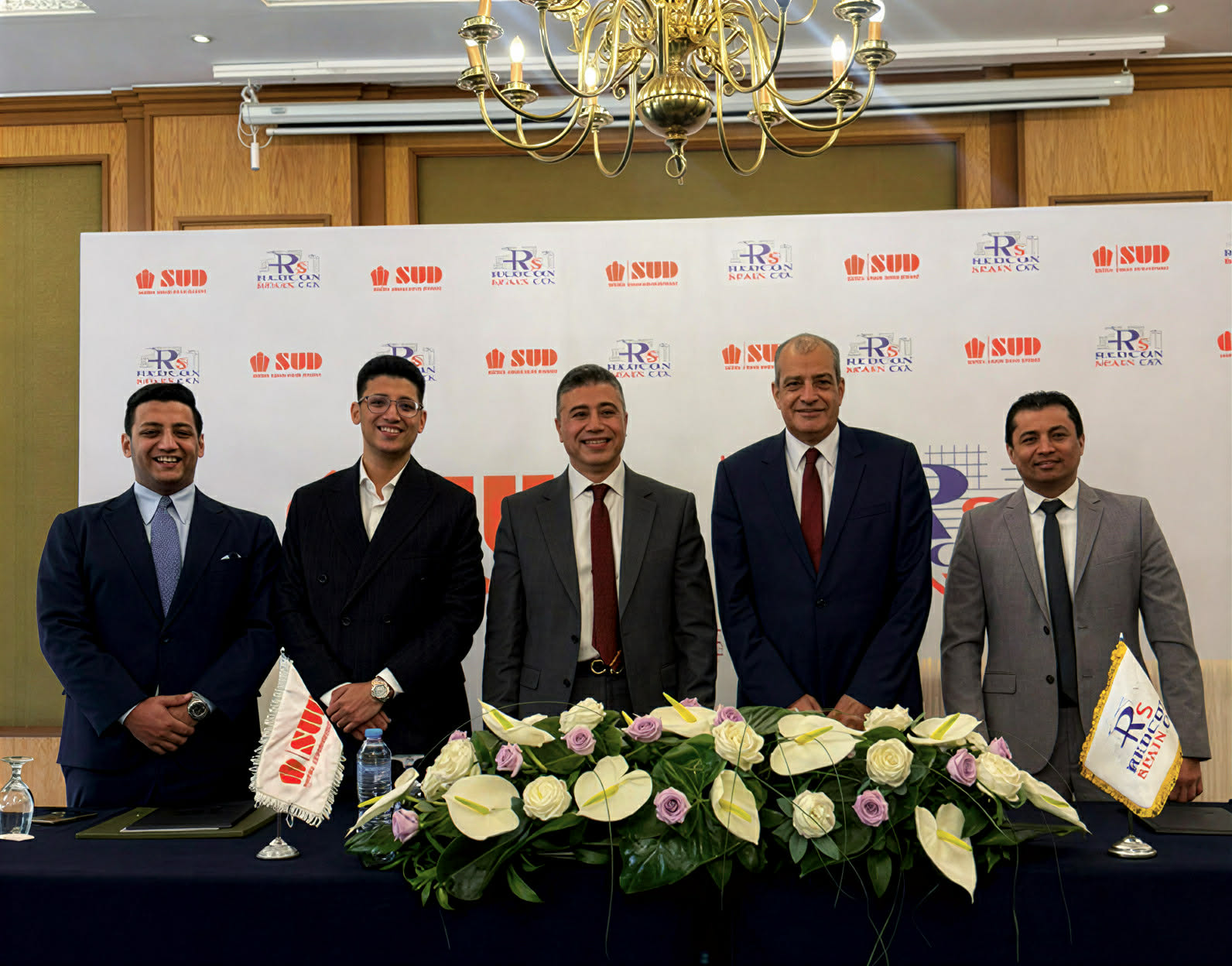 شراكة استراتيجية بين «SUD» و«REDCON SPAIN» لتقديم تجربة تشطيب فاخرة في «هاي سيتي مول»