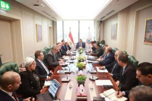 وزير الصحة: المخزون الاستراتيجي من الأدوية والمستلزمات الطبية مستقر 