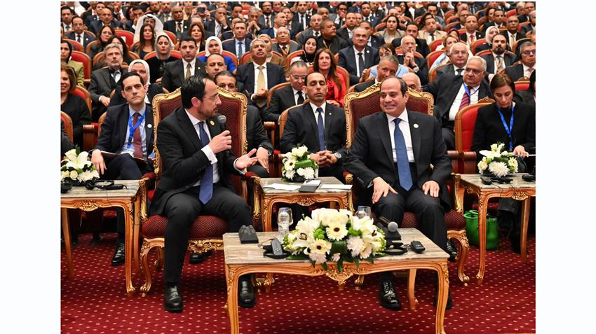 السيسي: استمرار الحرب يهدد الاقتصاد العالمي ويرفع أسعار السلع الأساسية